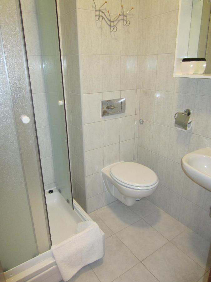 Apartments Saldun Трогир Екстериор снимка